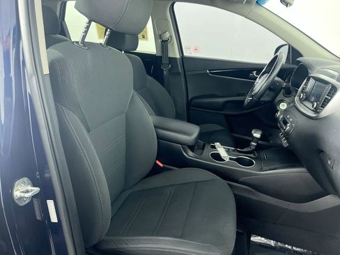 Used 2020 Kia Sorento LX w/ LX I4 Convenience Package FWD image 28
