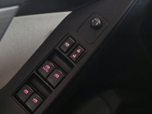 Used 2015 Subaru Forester 2.5i Premium w/ All-Weather Package image 23