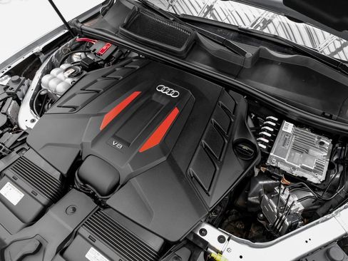 Used 2024 Audi SQ7 Prestige image 46