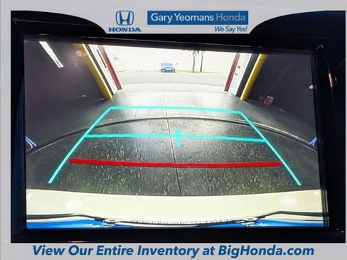 Used 2018 Toyota Camry LE FWD image 30