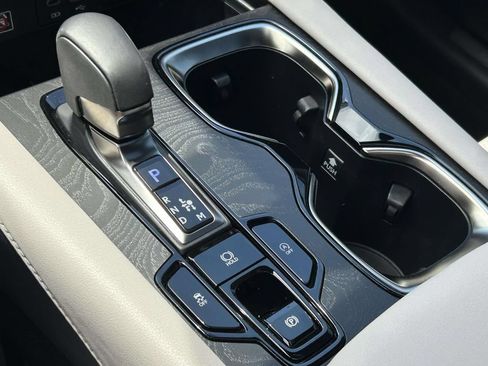 Used 2024 Lexus RX 350 Premium w/ Accessory Package (Z1) FWD image 24