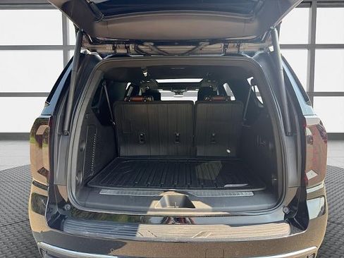 Used 2023 GMC Yukon XL Denali Ultimate AWD/4WD image 50