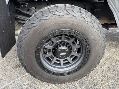 Used 2024 Ford F350 XL image 46