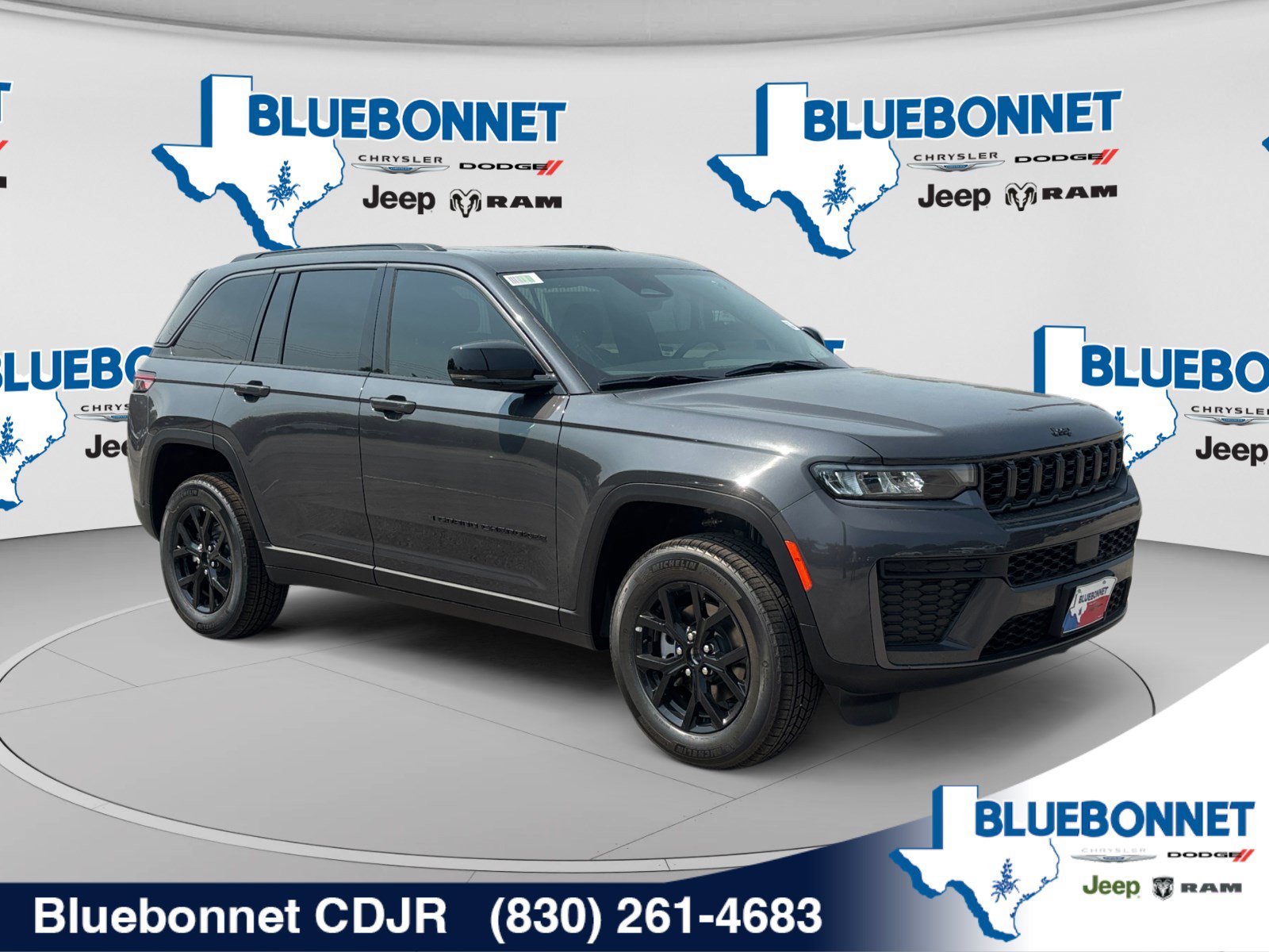 New 2026 Jeep Grand Cherokee Altitude RWD image 3