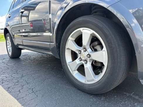 Used 2013 Chevrolet Captiva Sport LTZ FWD image 10