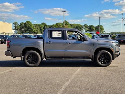 New 2026 Nissan Frontier SV w/ SV Convenience Package image 2