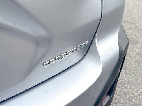 Used 2025 Subaru Crosstrek 2.5i Premium AWD/4WD image 13