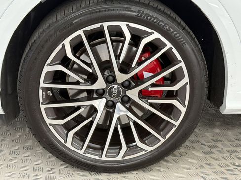 Used 2025 Audi SQ5 Premium Plus AWD/4WD image 10