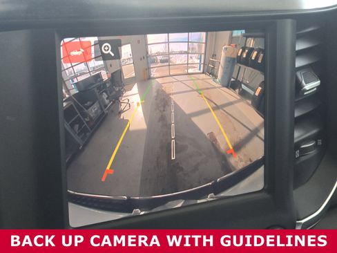 Used 2024 RAM 1500 Big Horn image 4