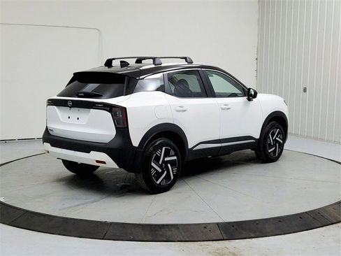 New 2026 Nissan Kicks SV w/ SV Premium Package image 7