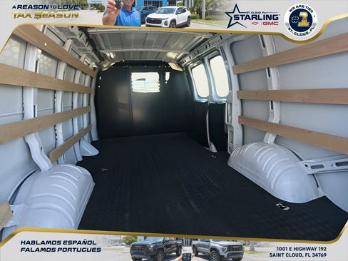 Used 2024 Chevrolet Express 2500 w/ Driver Convenience Package image 29