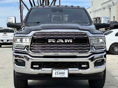 Used 2023 RAM 2500 Limited image 9
