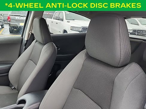 Used 2021 Honda HR-V EX image 17