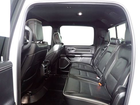 Used 2022 RAM 1500 Laramie AWD/4WD image 33