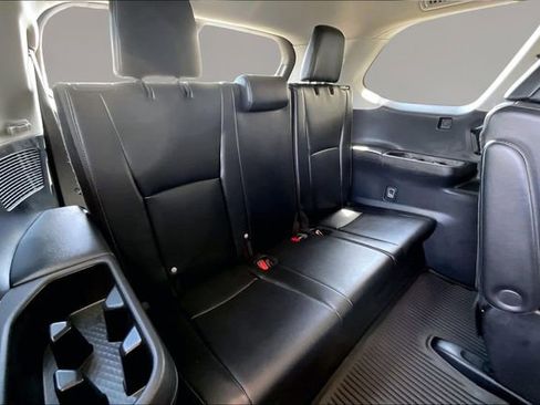 Used 2024 Toyota Grand Highlander AWD image 30
