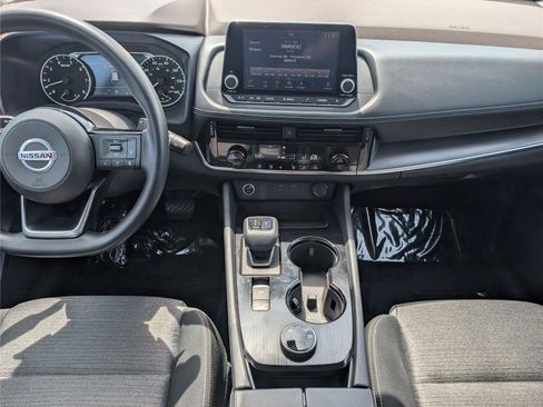 Used 2021 Nissan Rogue SV AWD/4WD image 18