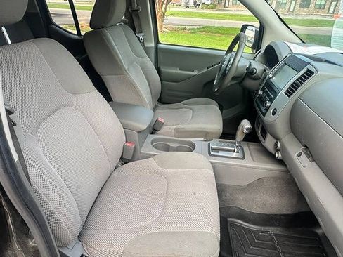 Used 2019 Nissan Frontier SV RWD image 16