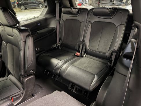 Used 2024 Jeep Grand Cherokee L Altitude image 28