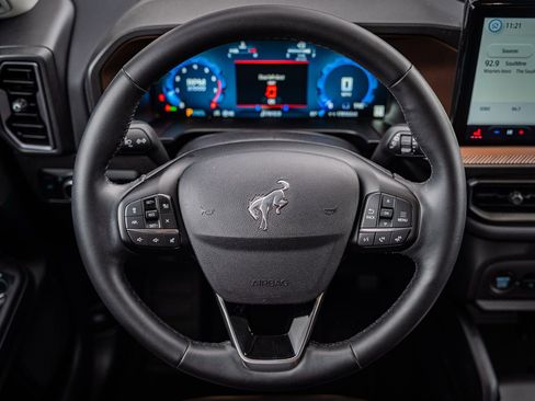 Used 2025 Ford Bronco Sport Outer Banks w/ Outer Banks Tech Package+ image 24