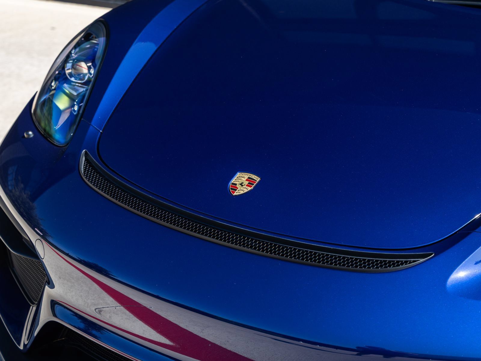 Certified 2020 Porsche 718 Cayman GT4 RWD image 22