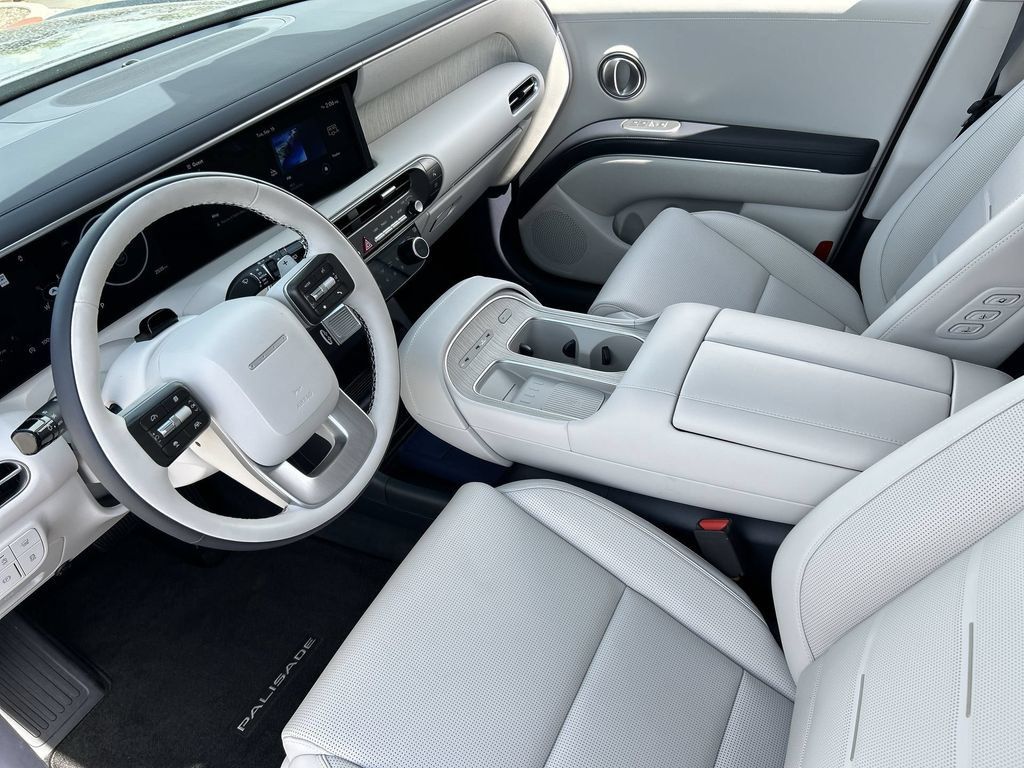 Used 2026 Hyundai Palisade Calligraphy AWD/4WD image 10