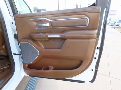 Used 2021 RAM 1500 Limited image 17