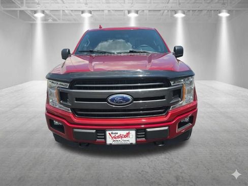 Used 2018 Ford F150 XLT w/ Equipment Group 302A Luxury AWD/4WD image 9