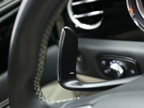 Used 2016 Bentley Flying Spur V8 image 28