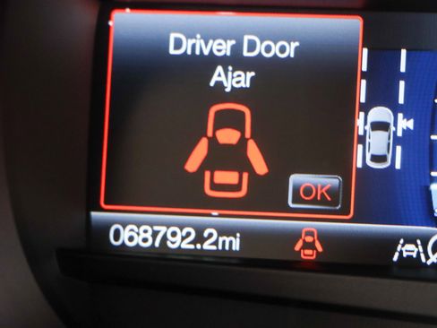 Used 2019 Ford Edge SEL w/ Equipment Group 201A image 16