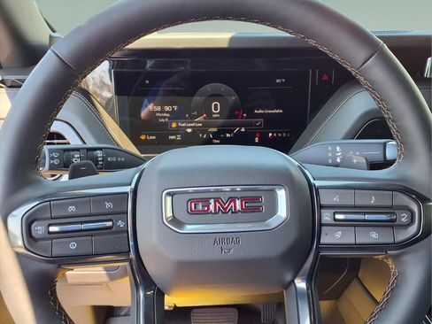 New 2026 GMC Yukon AT4 w/ AT4 Premium Package AWD/4WD image 25