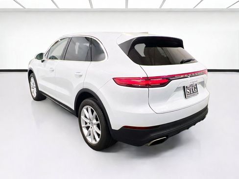 Used 2022 Porsche Cayenne AWD/4WD image 6