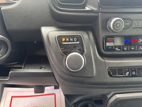 New 2024 RAM ProMaster 3500 w/ Delivery Van Package FWD image 12
