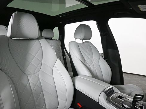 Used 2023 BMW X5 sDrive40i image 20