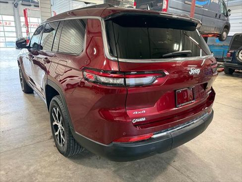 Used 2024 Jeep Grand Cherokee L Limited w/ Trailer Tow Package AWD/4WD image 46