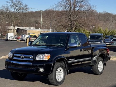 Used 2005 Toyota Tundra SR5 image 1