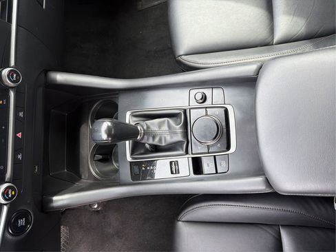 Used 2021 MAZDA MAZDA3 s image 16