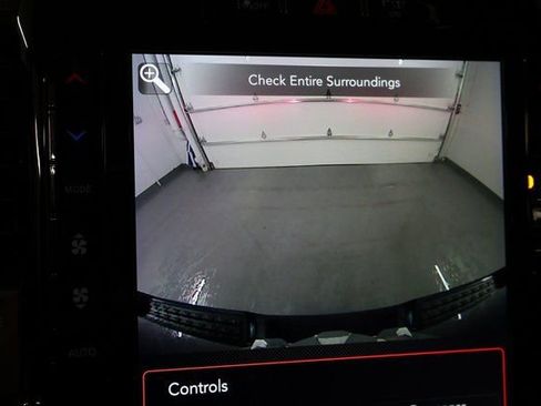 Used 2019 RAM 1500 Limited w/ Advanced Safety Group image 24