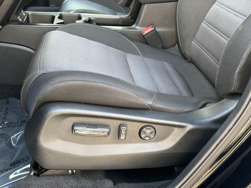 Used 2021 Honda CR-V EX image 16