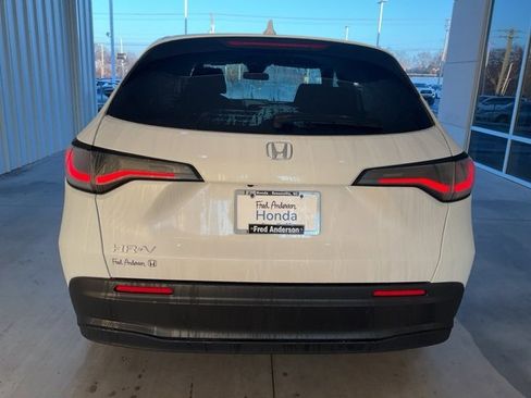 New 2026 Honda HR-V LX image 18