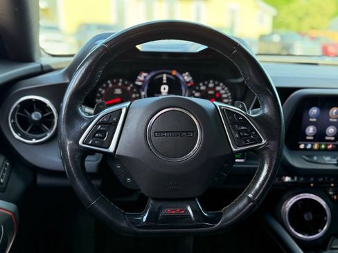 Used 2019 Chevrolet Camaro SS RWD image 23