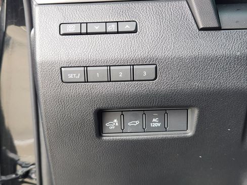 Used 2024 Lexus GX 550 w/ Accessory Package (Z1) AWD/4WD image 21