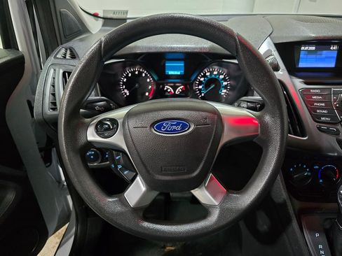 Used 2016 Ford Transit Connect XL image 11