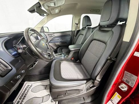 Used 2021 Chevrolet Colorado Z71 AWD/4WD image 19