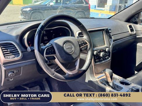 Used 2017 Jeep Grand Cherokee Limited w/ Luxury Group II AWD/4WD image 9