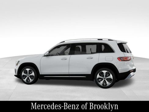 Certified 2026 Mercedes-Benz GLB 250 4MATIC image 35