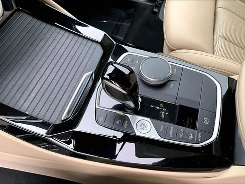 Used 2022 BMW X3 xDrive30i w/ Premium Package 2 image 17