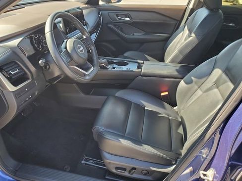 Certified 2023 Nissan Rogue SL w/ SL Premium Package image 16