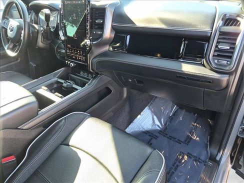 Used 2026 RAM 2500 Limited AWD/4WD image 22