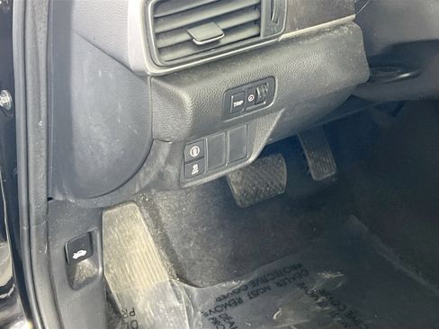 Used 2022 Honda Accord LX image 10