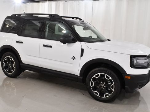 New 2026 Ford Bronco Sport Outer Banks w/ Outer Banks Tech Package+ AWD/4WD image 5